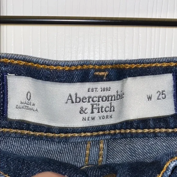 Abercrombie & Fitch Blue Jean Shorts High-Waisted Rolled Hem Size 0 - Picture 2 of 9